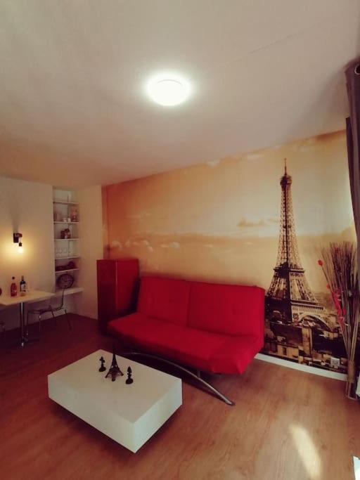 Studio Paris Apartment เอสเตโปนา ภายนอก รูปภาพ